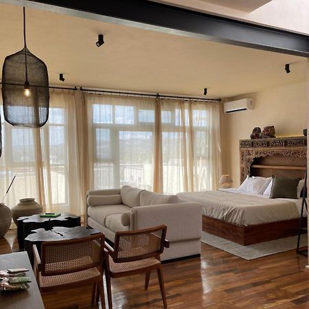 Отель Casa Realm Керетаро Экстерьер фото