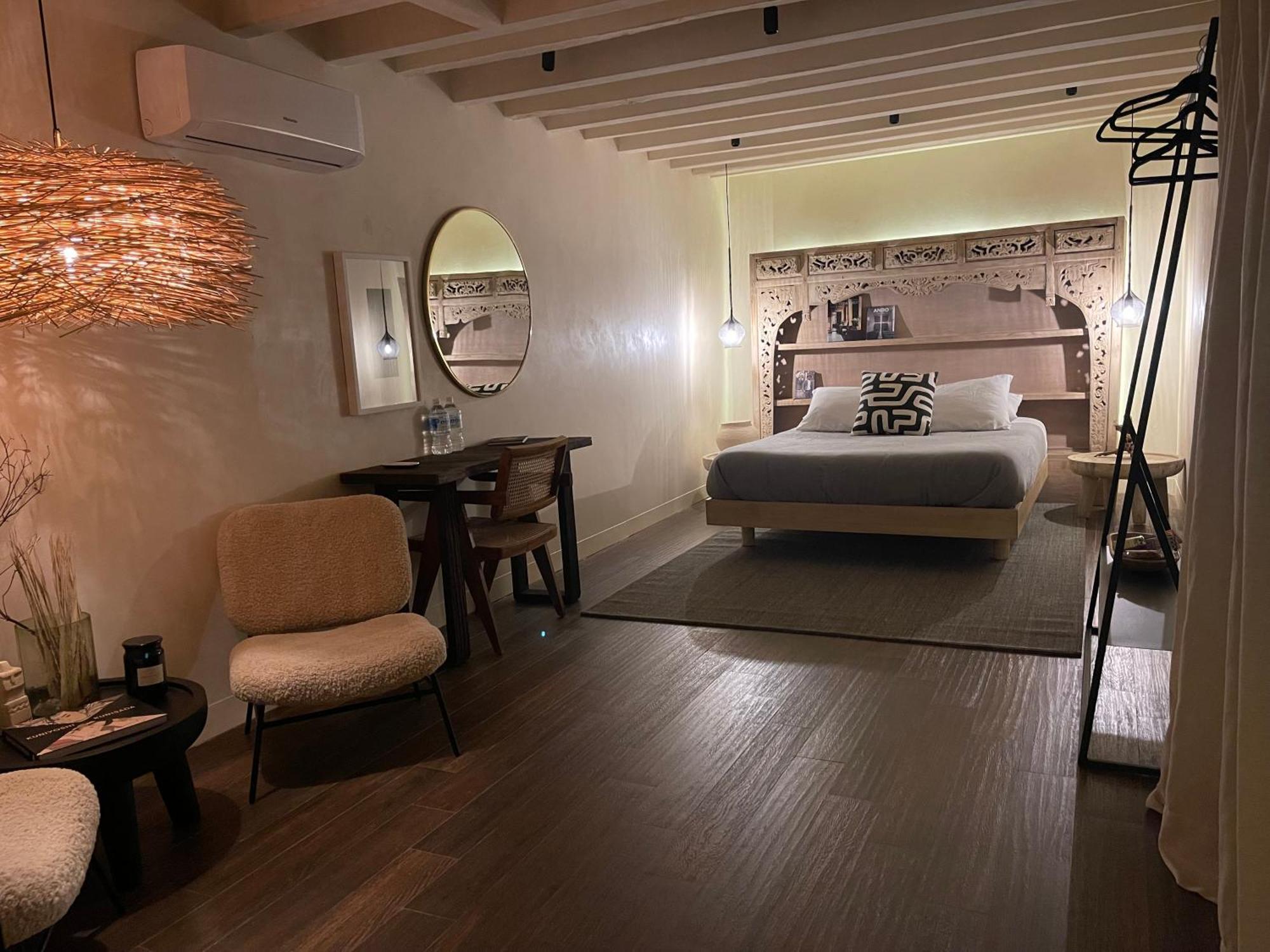 Отель Casa Realm Керетаро Экстерьер фото